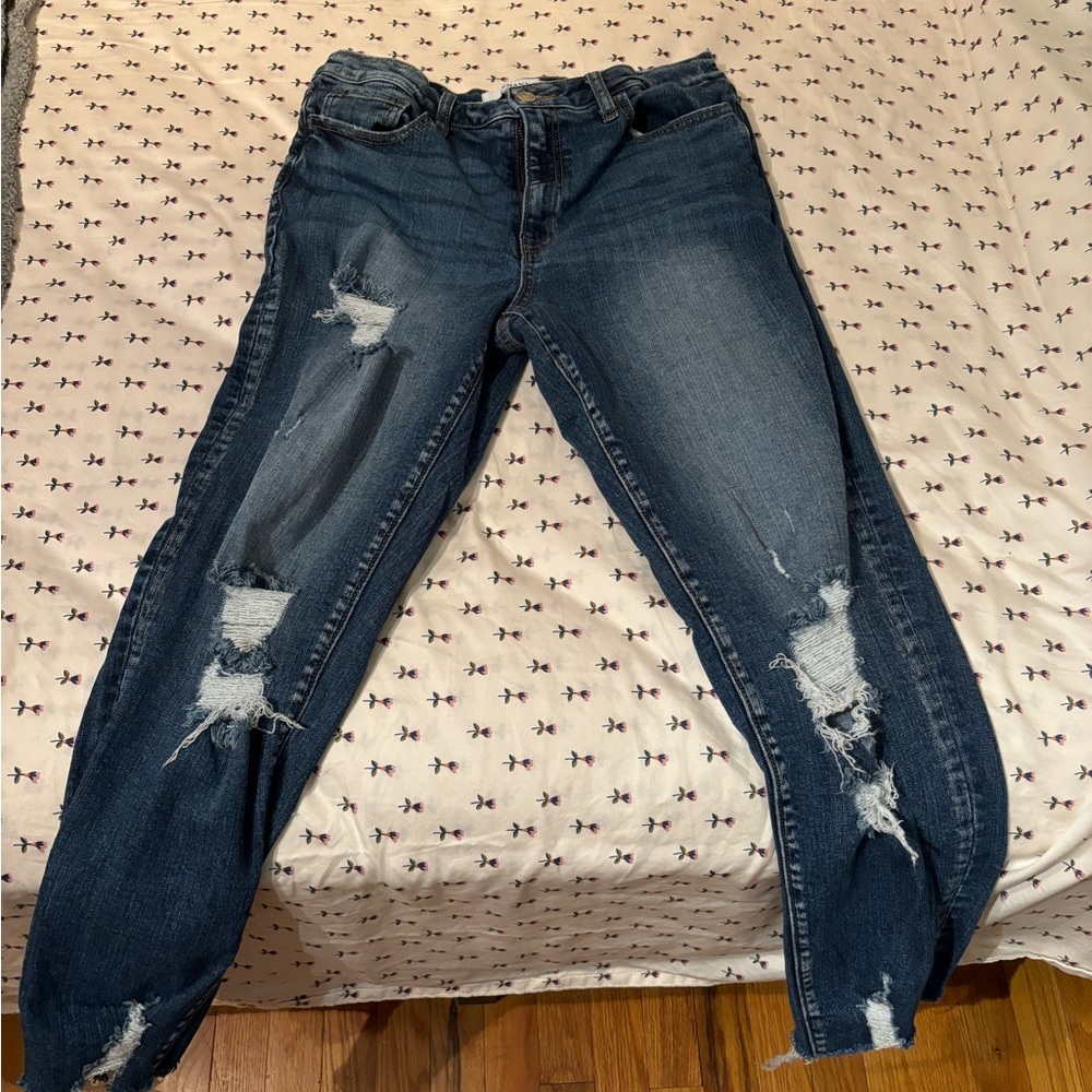 Women’s crop jeans